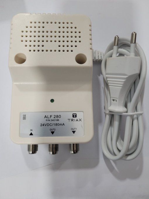 Pré-amplificateur et alimentation Triax 340185